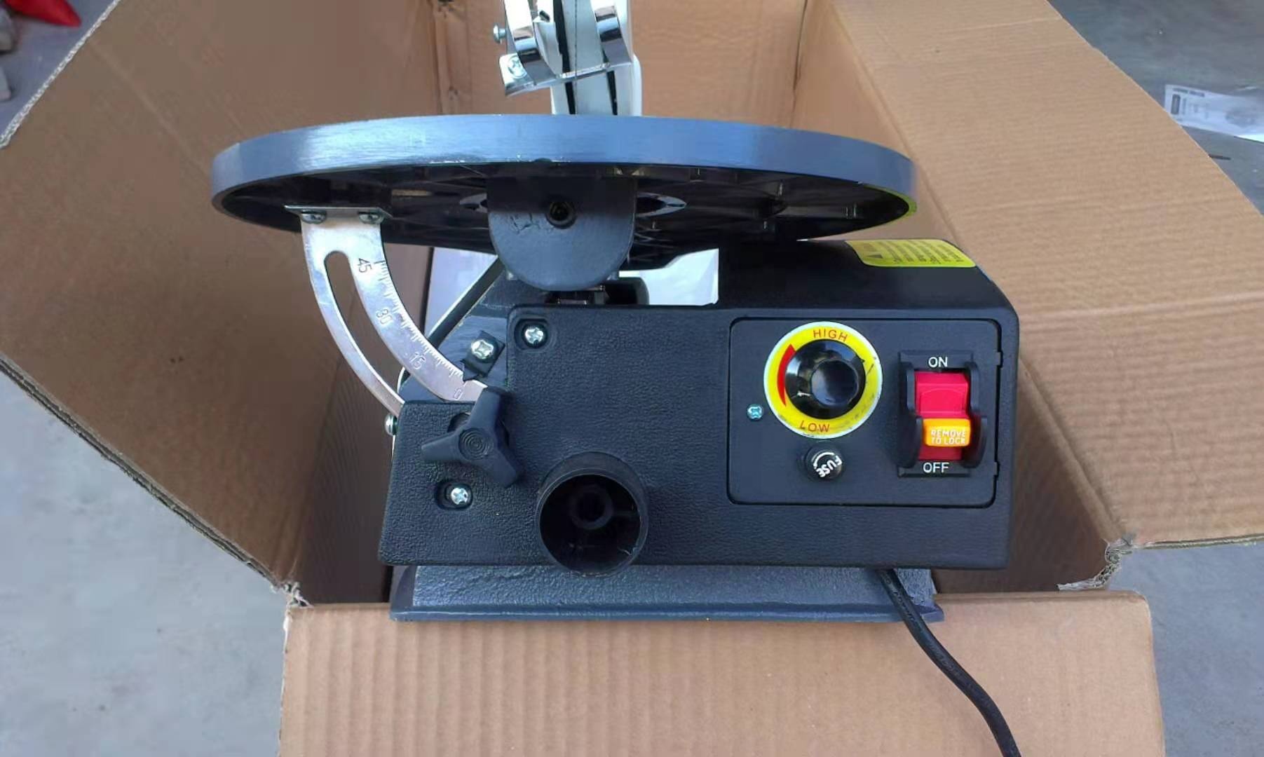 Wood Cutting Industrial Deskto - Electric Reel recensie en prijs
